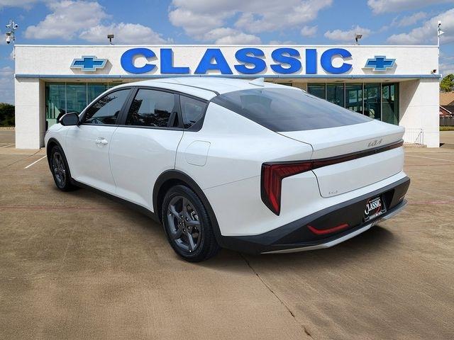 Kia K4 LXS 2025