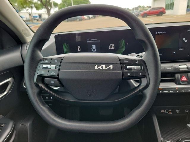 Kia K4 LXS 2025