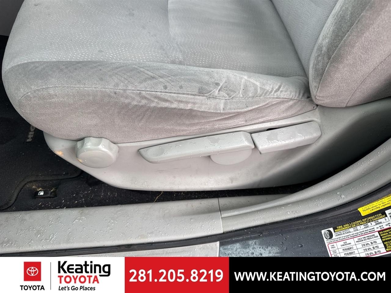 Toyota Highlander Base 2WD V6 2013