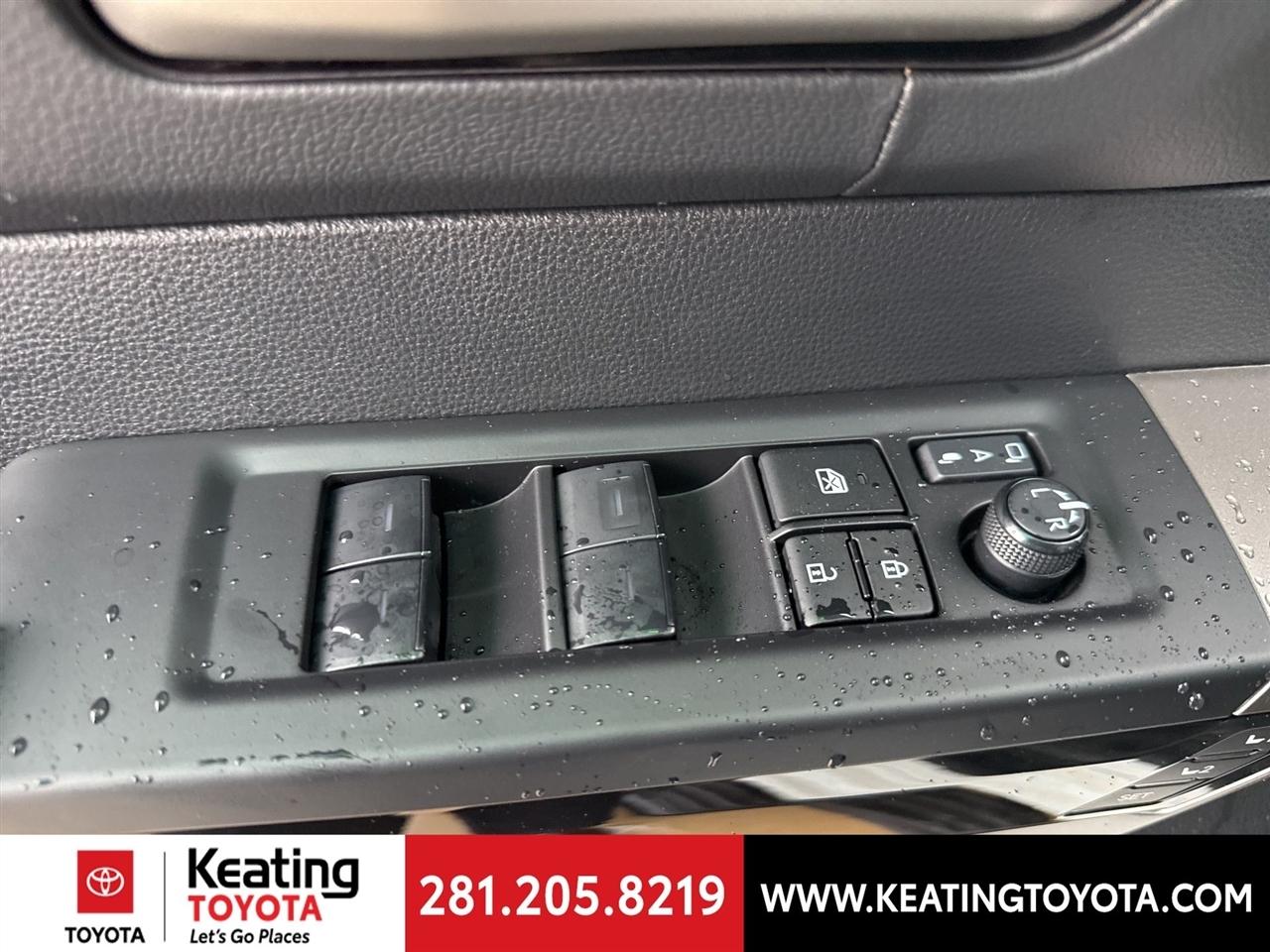 Toyota Tundra Limited CrewMax 2WD 2024