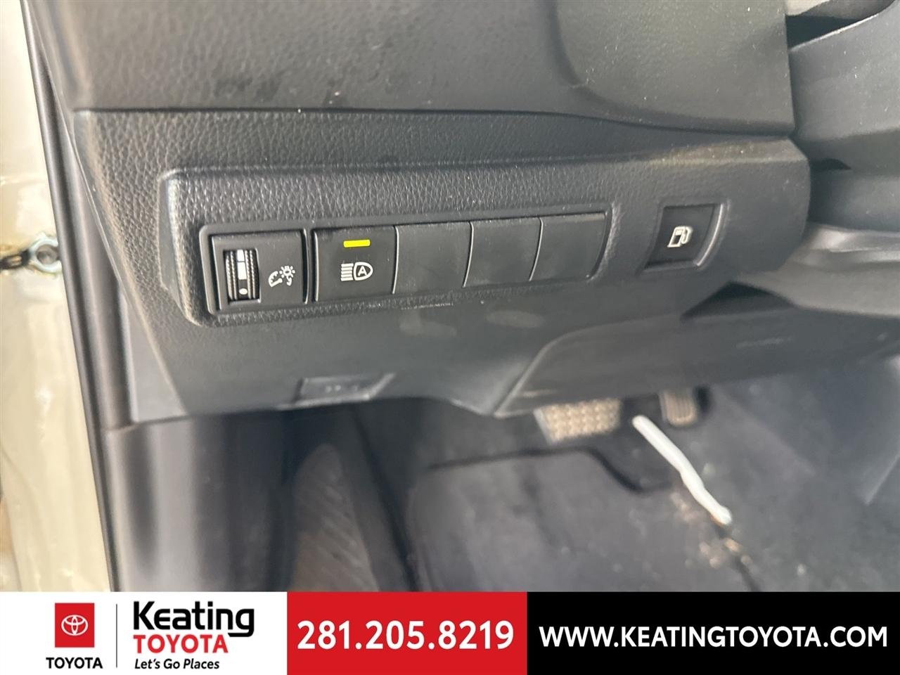 Toyota Corolla Hybrid LE 2024