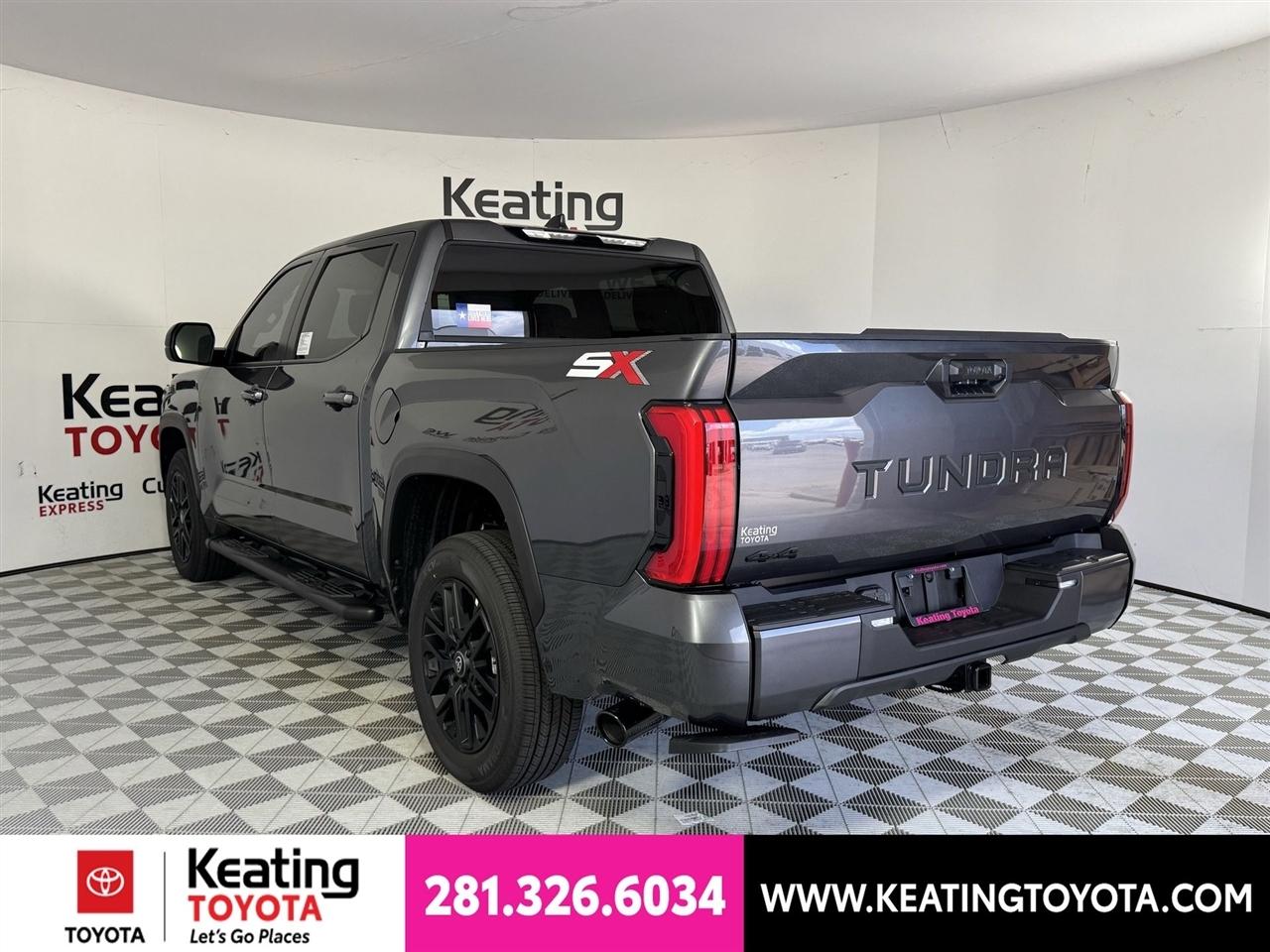 Toyota Tundra SR5 CrewMax 4WD 2026