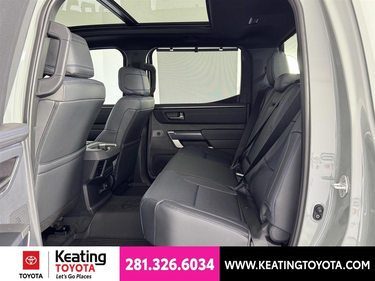 Toyota Tundra Platinum CrewMax 4WD 2026