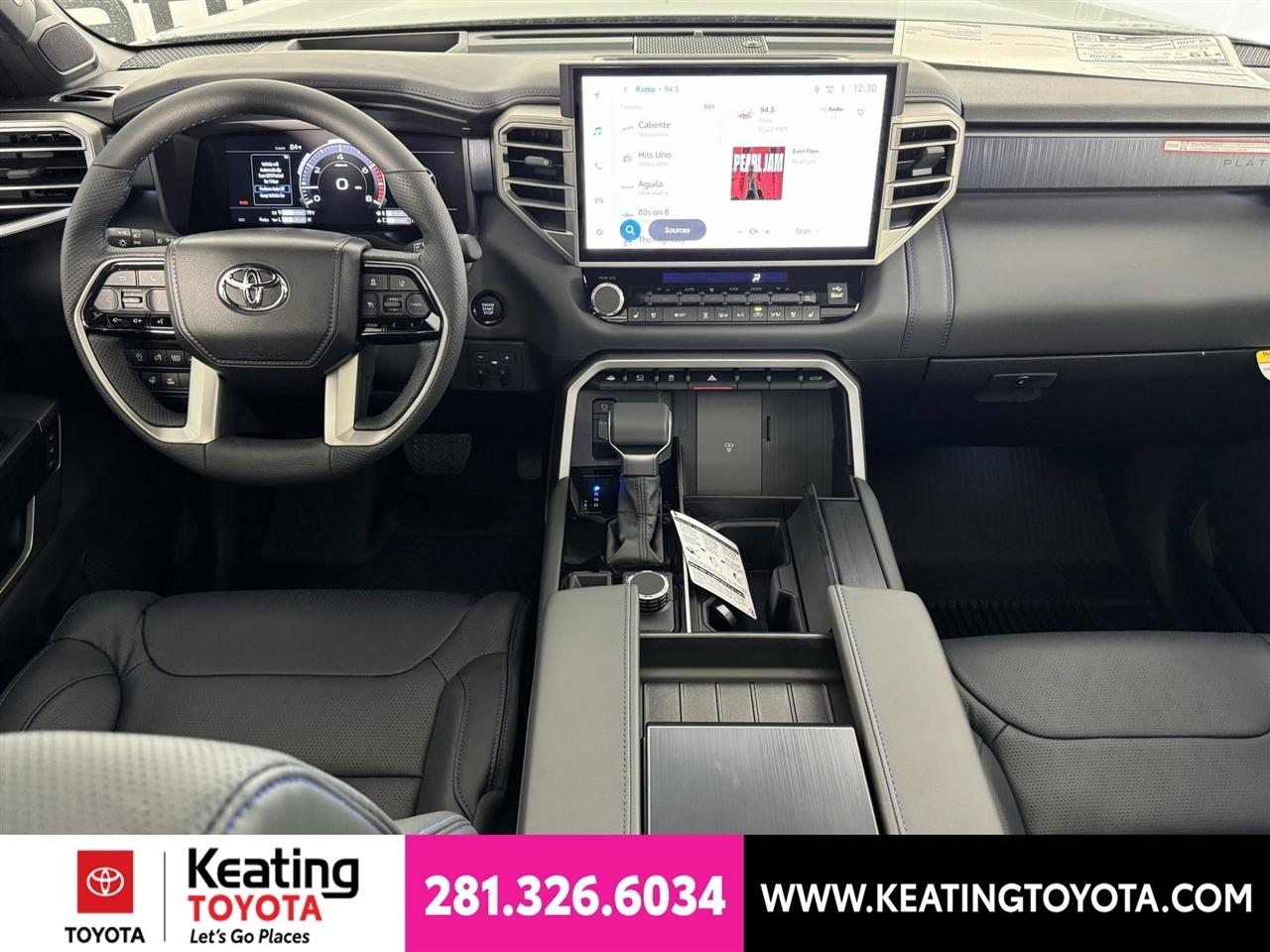 Toyota Tundra Platinum CrewMax 4WD 2026