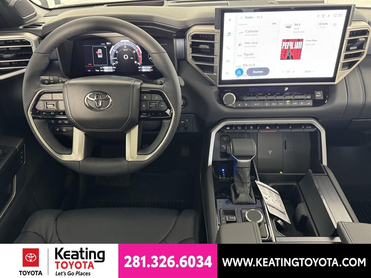 Toyota Tundra Platinum CrewMax 4WD 2026