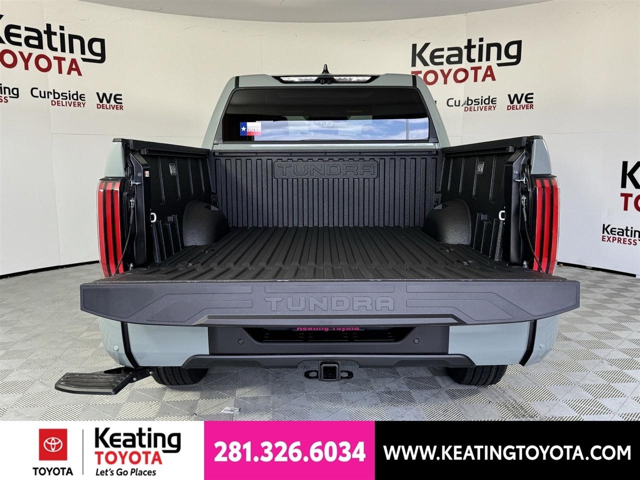 Toyota Tundra Platinum CrewMax 4WD 2026