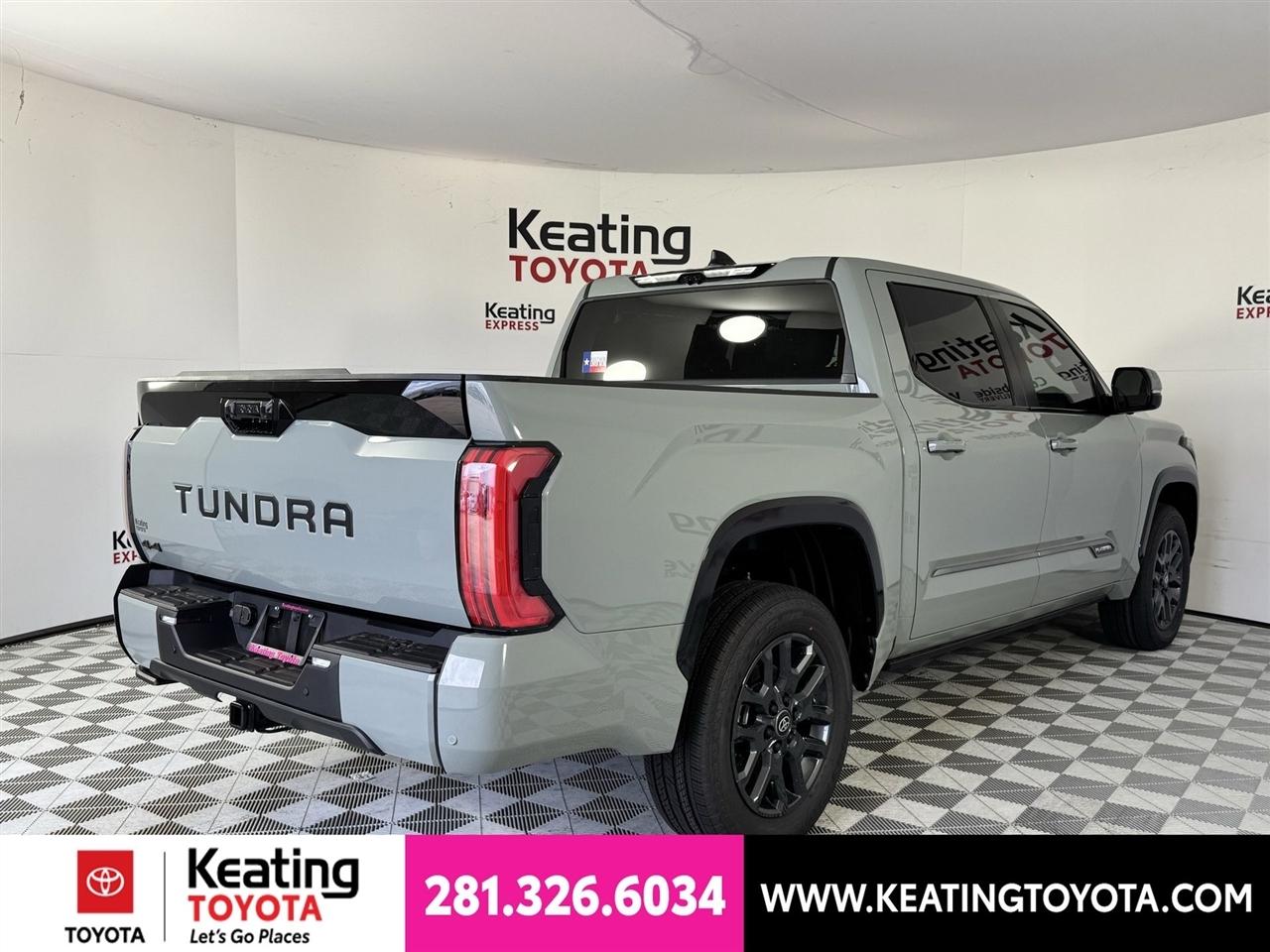 Toyota Tundra Platinum CrewMax 4WD 2026