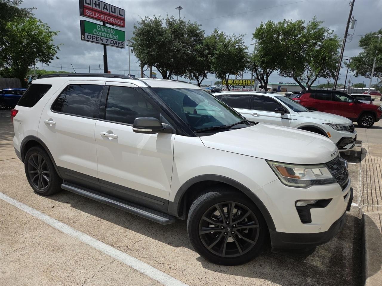 Ford Explorer XLT FWD 2018
