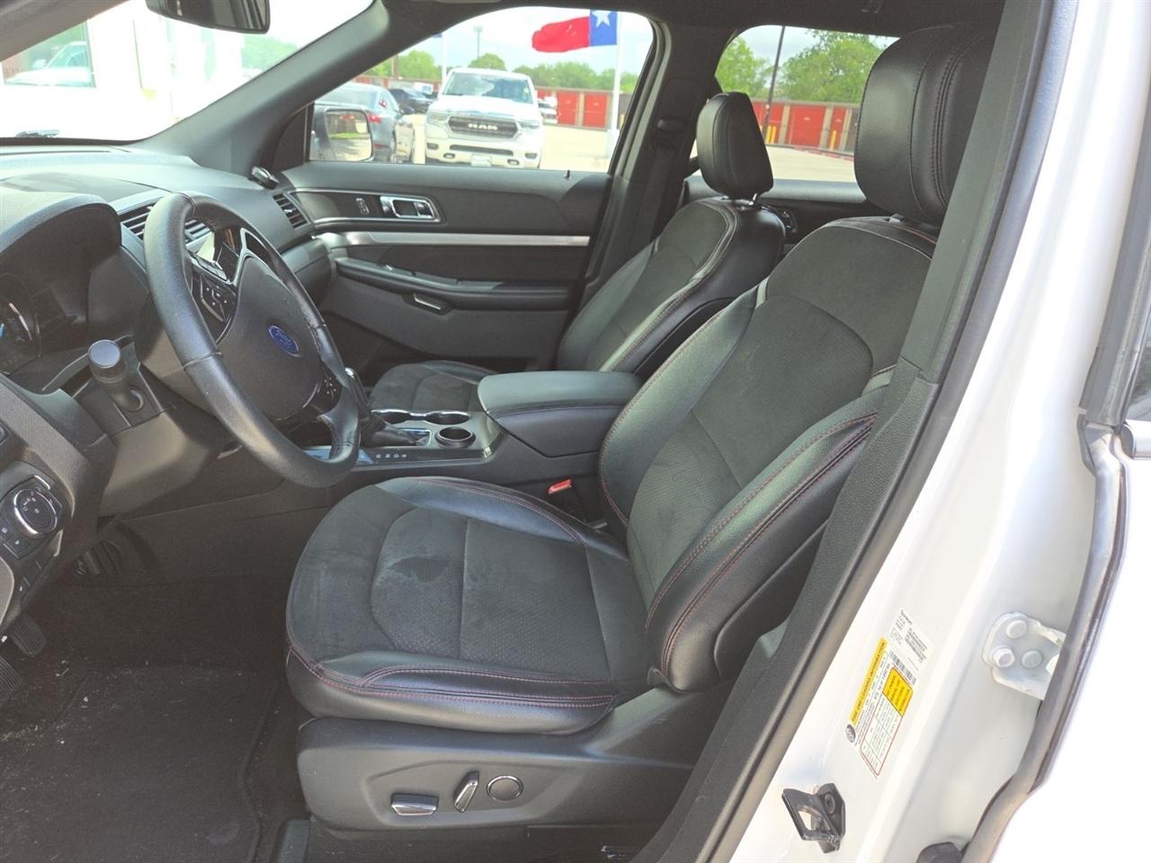 Ford Explorer XLT FWD 2018