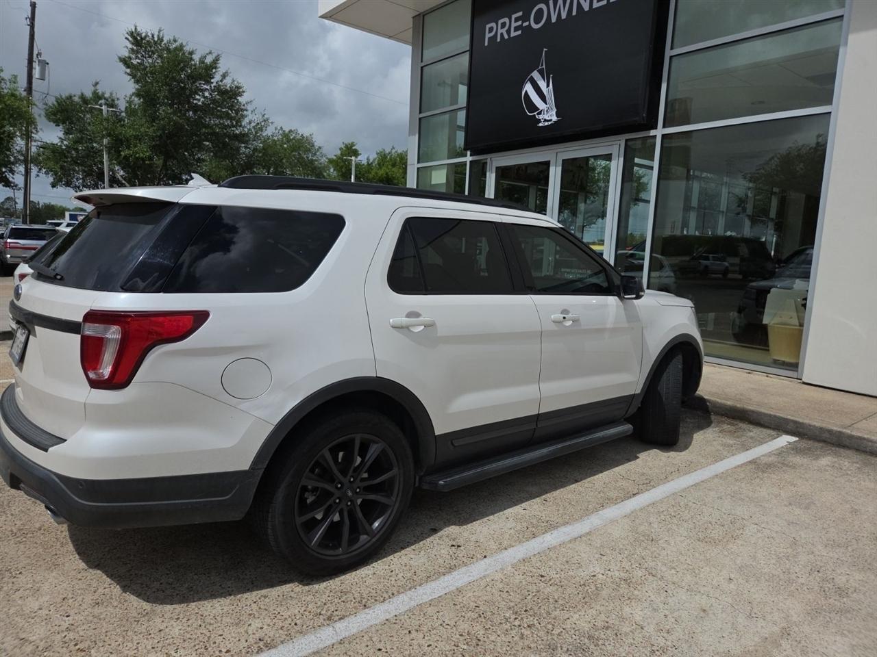 Ford Explorer XLT FWD 2018