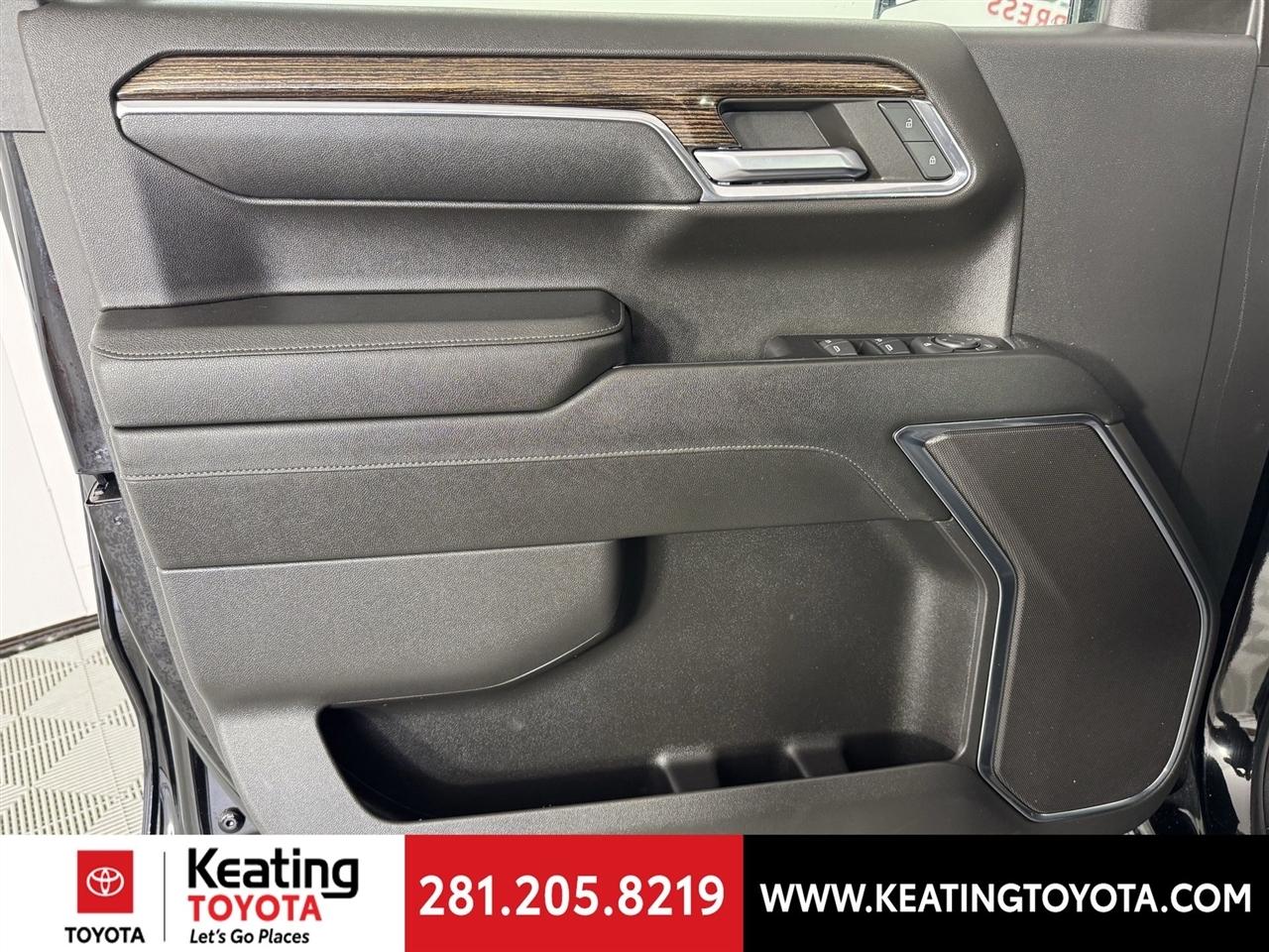 GMC Sierra 1500 SLE Crew Cab 2WD 2024