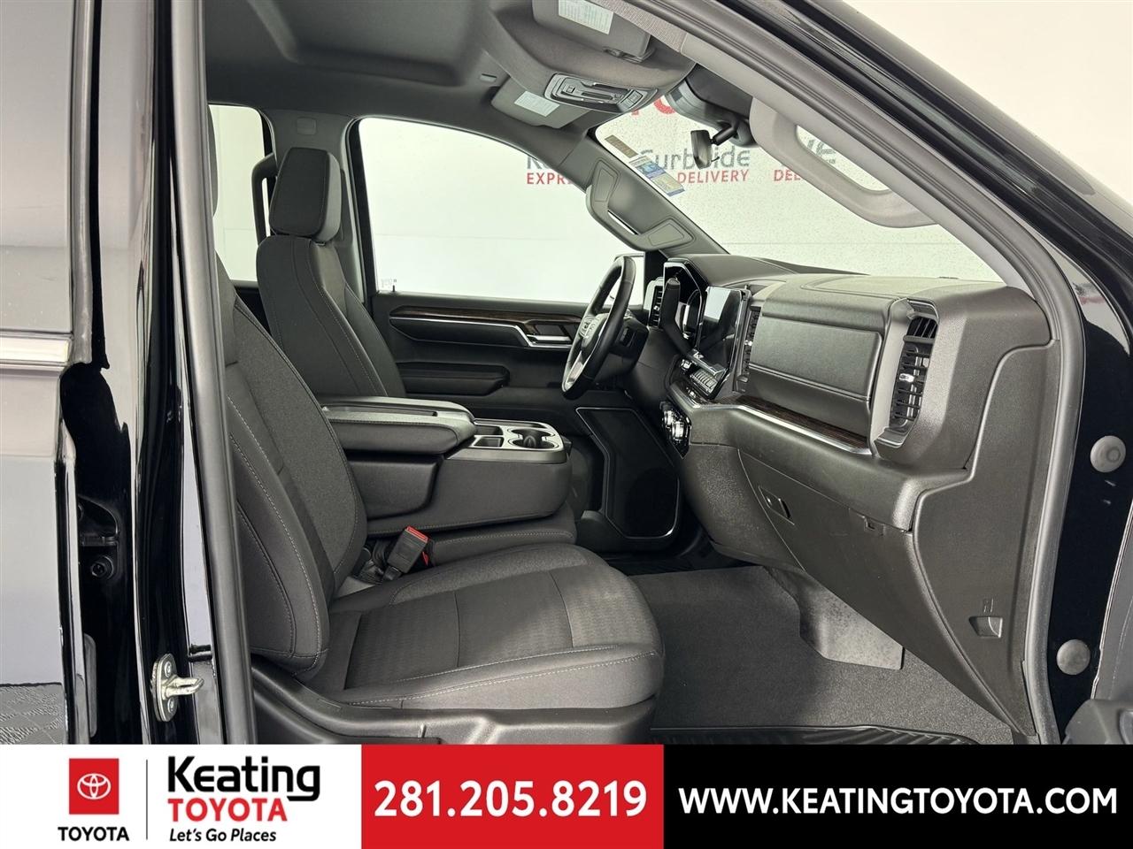 GMC Sierra 1500 SLE Crew Cab 2WD 2024