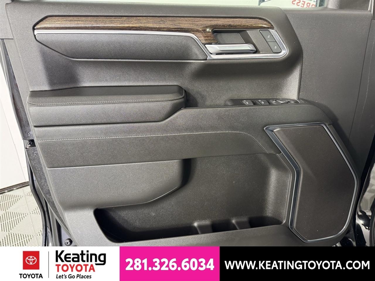 GMC Sierra 1500 SLE Crew Cab 2WD 2024
