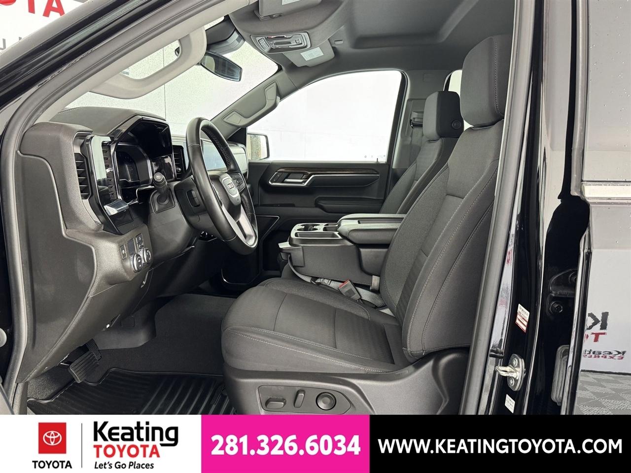 GMC Sierra 1500 SLE Crew Cab 2WD 2024