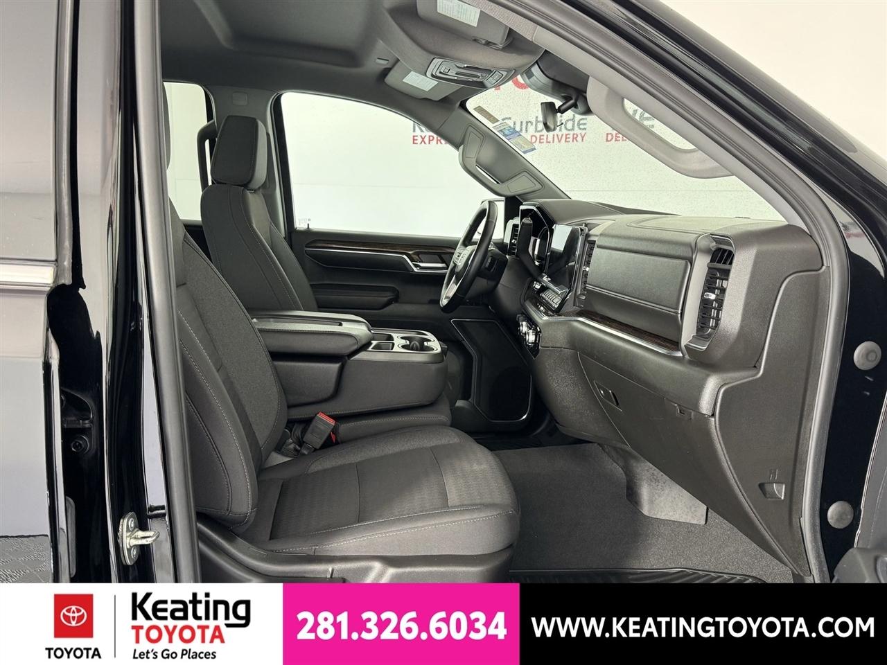 GMC Sierra 1500 SLE Crew Cab 2WD 2024