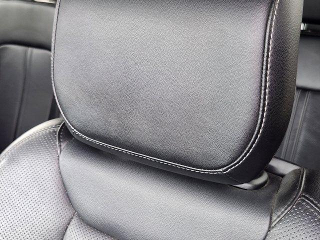 Jeep Wagoneer Series II 2024