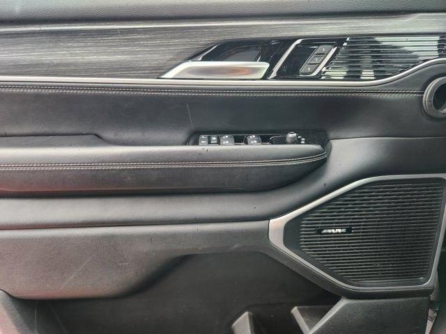 Jeep Wagoneer Series II 2024