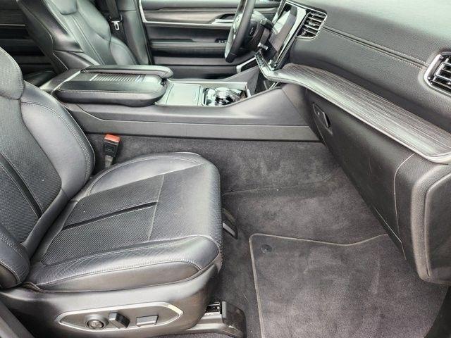 Jeep Wagoneer Series II 2024