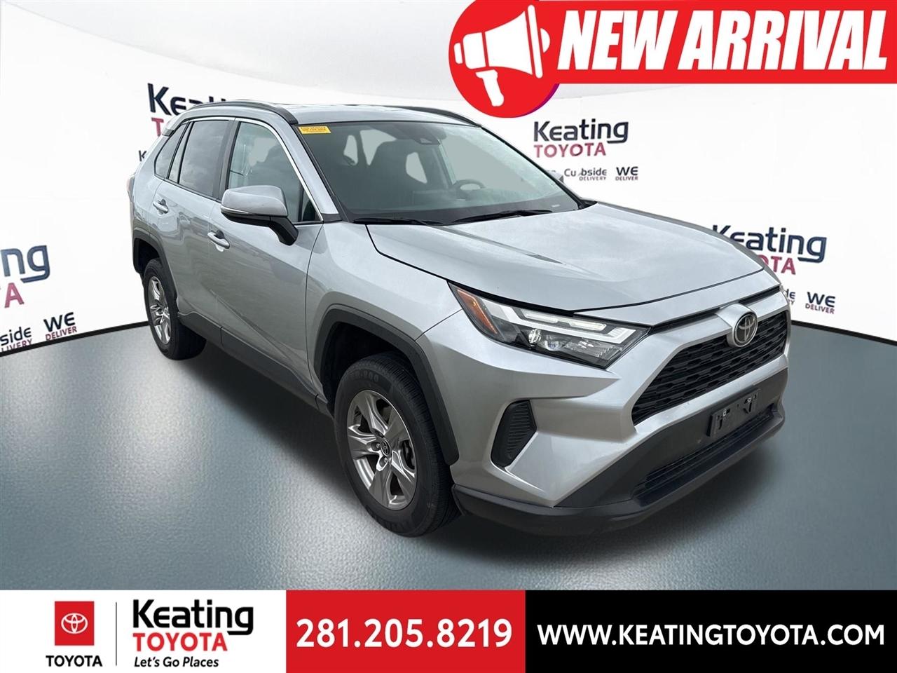 Toyota RAV4 XLE 2024