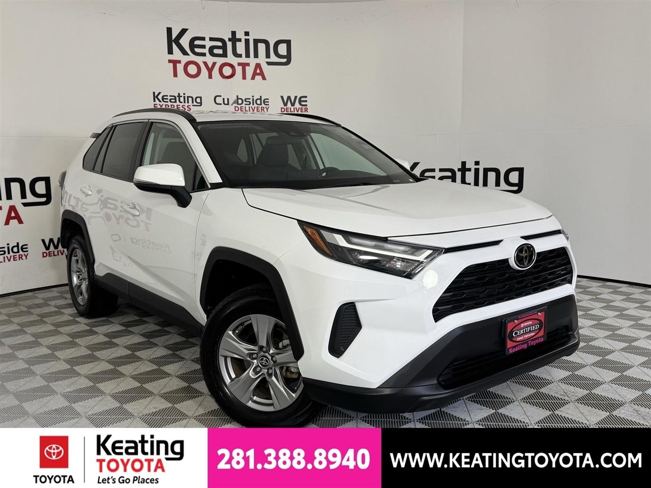 Toyota RAV4 XLE 2025