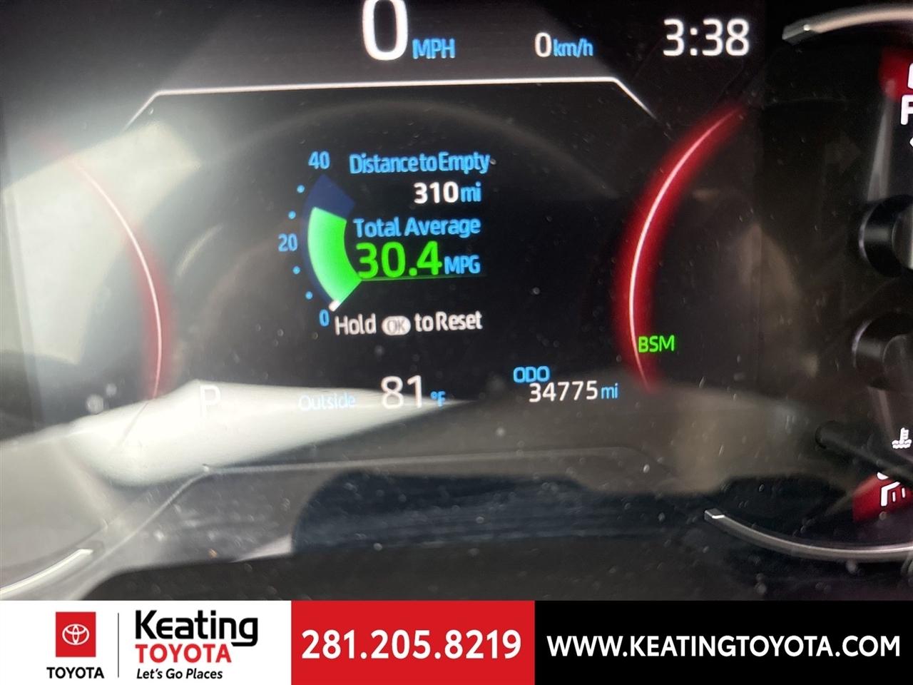 Toyota RAV4 XLE 2025