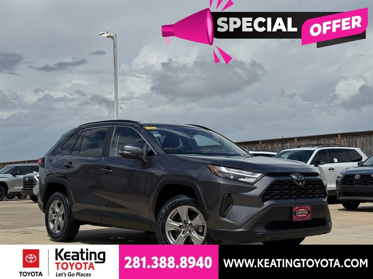 Toyota RAV4 XLE 2025