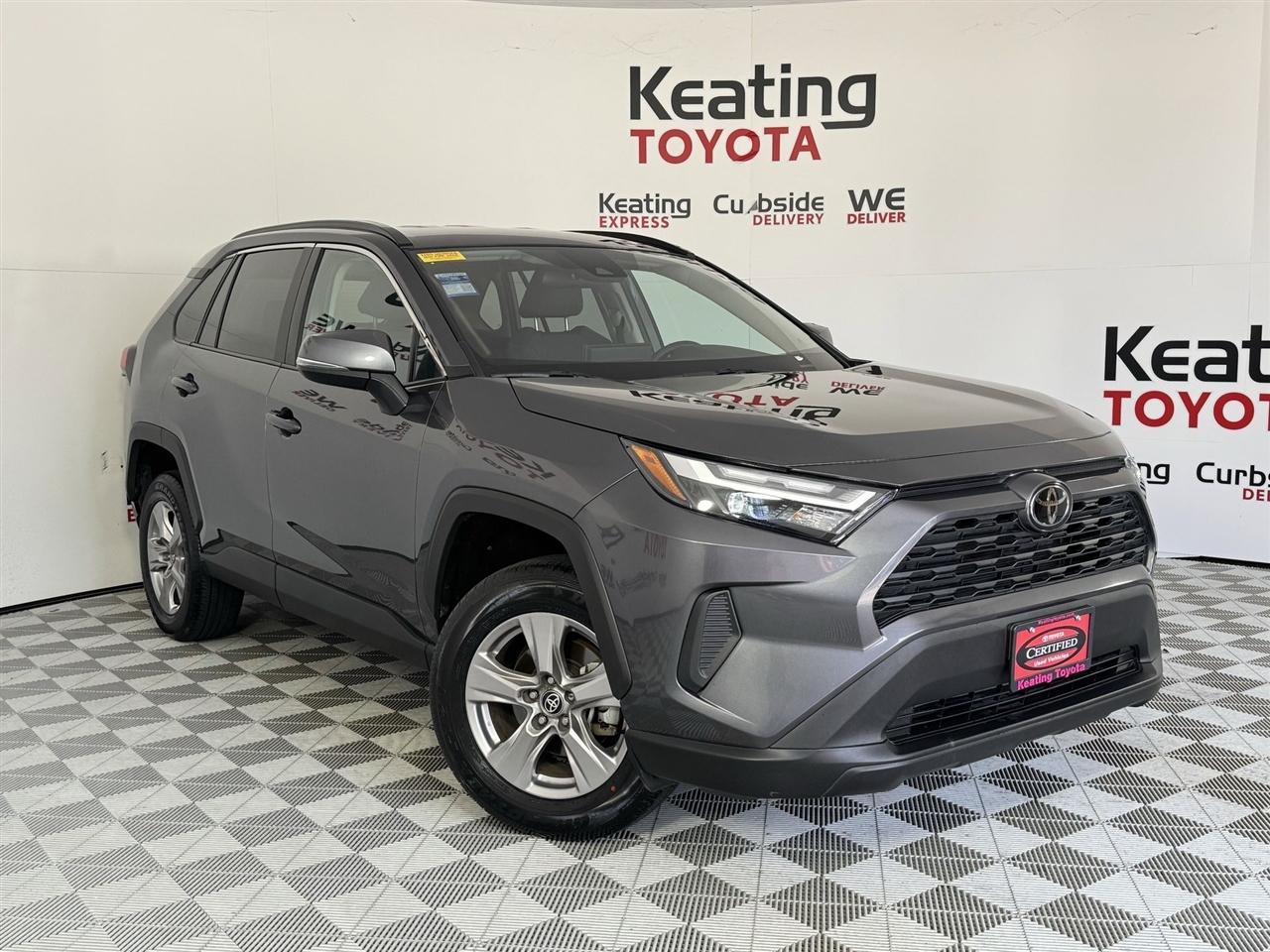 Toyota RAV4 XLE 2025