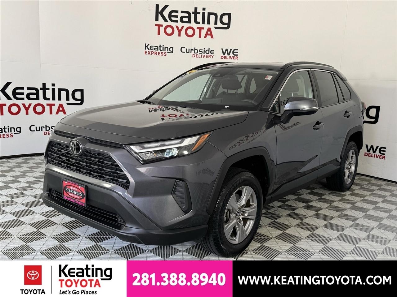 Toyota RAV4 XLE 2025