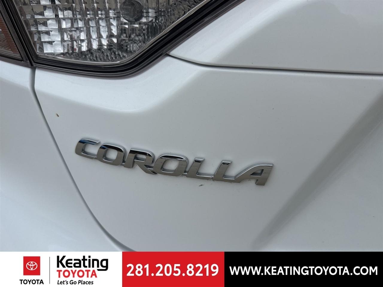 Toyota Corolla LE 2024