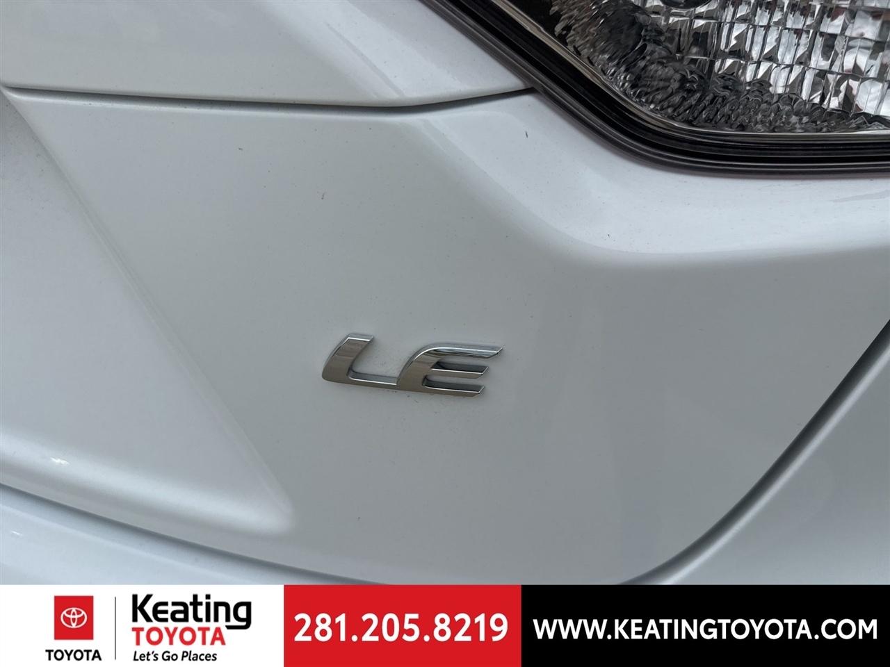 Toyota Corolla LE 2024