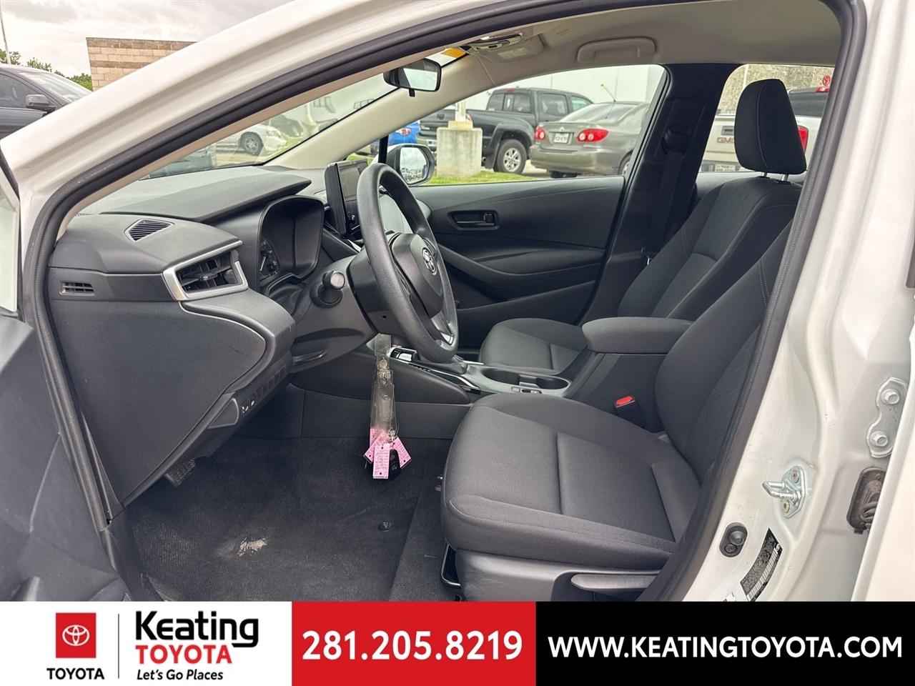 Toyota Corolla LE 2024