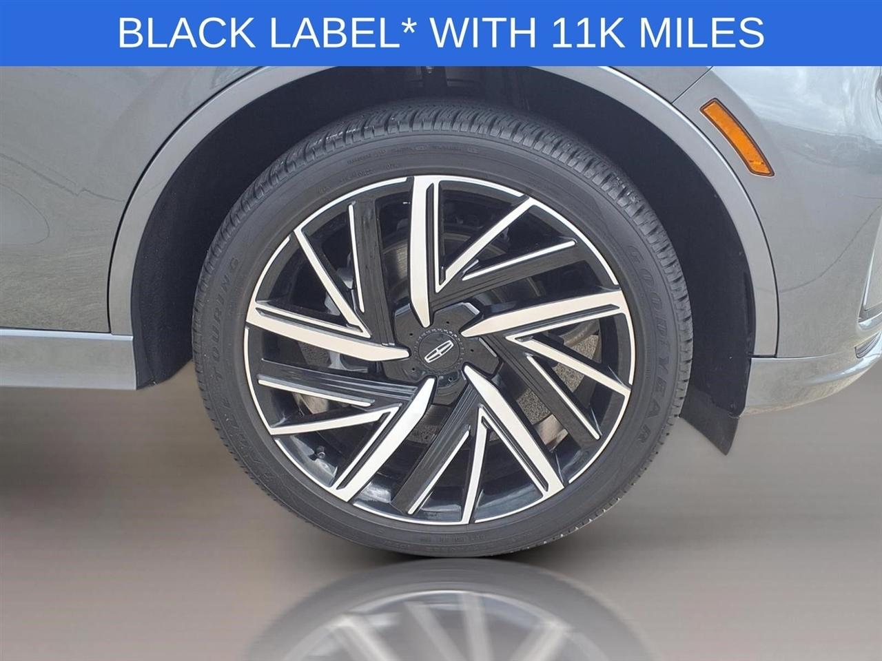 Lincoln Aviator Black Label 2025