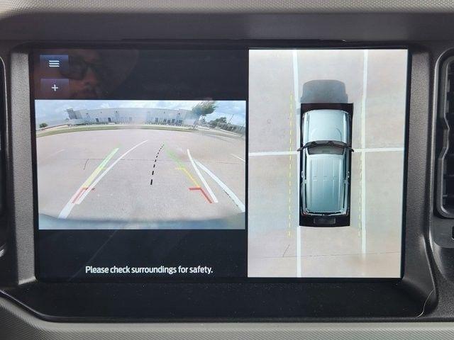 Ford Bronco Base 4-Door w/Advanced 2023