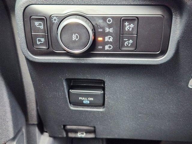 Ford Bronco Base 4-Door w/Advanced 2023