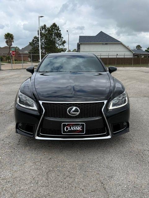 Lexus LS 460 Luxury Sedan 2015