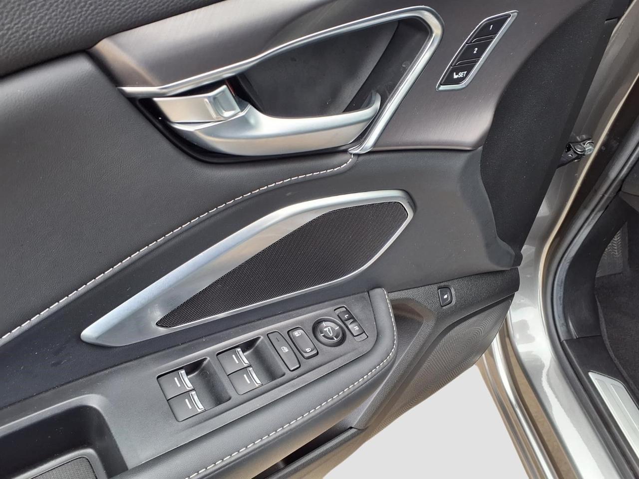 Acura RDX SH-AWD w/Technology Package 2025