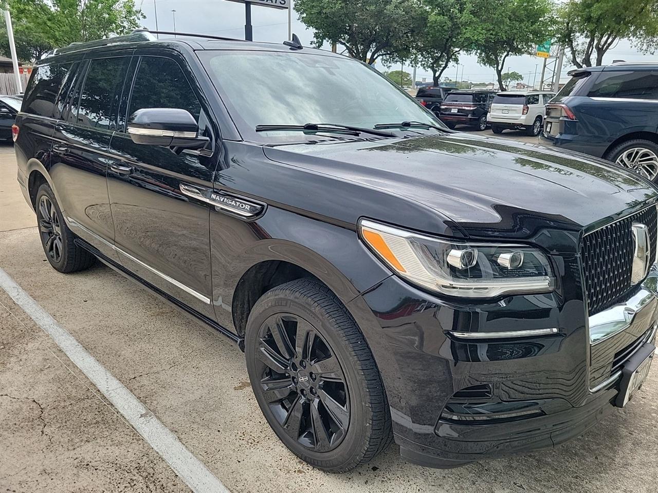 Lincoln Navigator L Reserve 4WD 2023