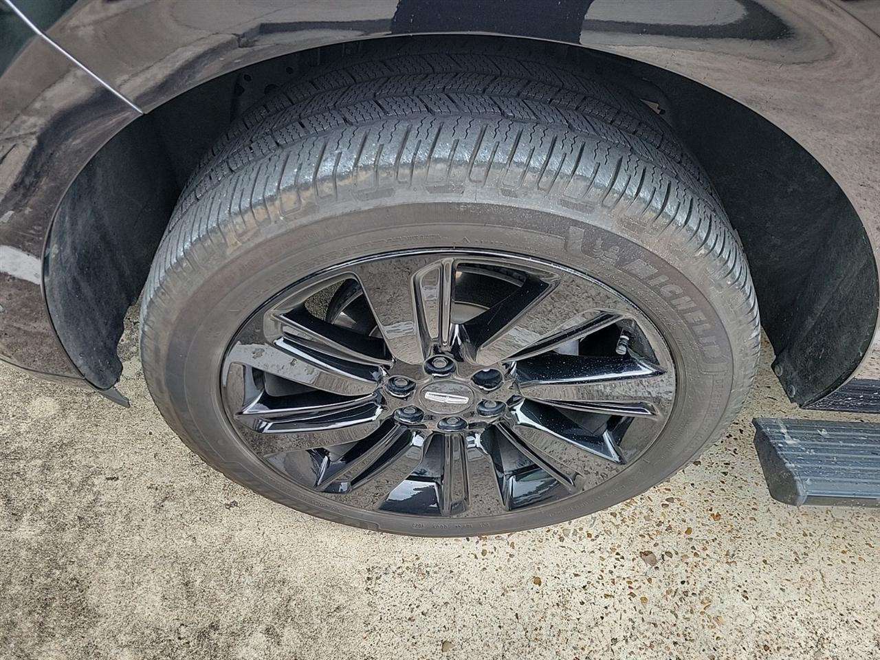 Lincoln Navigator L Reserve 4WD 2023