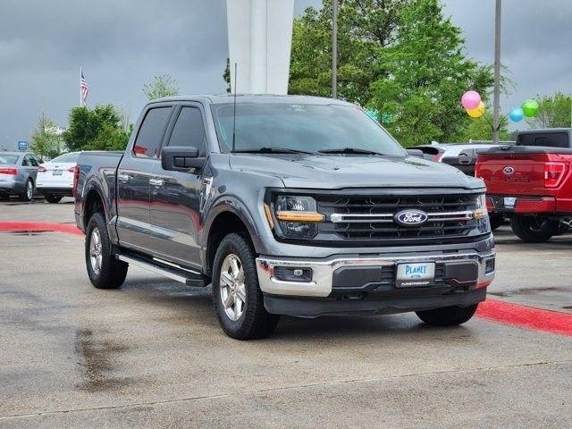 Ford F-150 XLT SuperCrew 4WD 2025