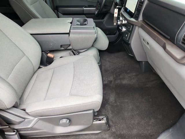 Ford F-150 XLT SuperCrew 4WD 2025