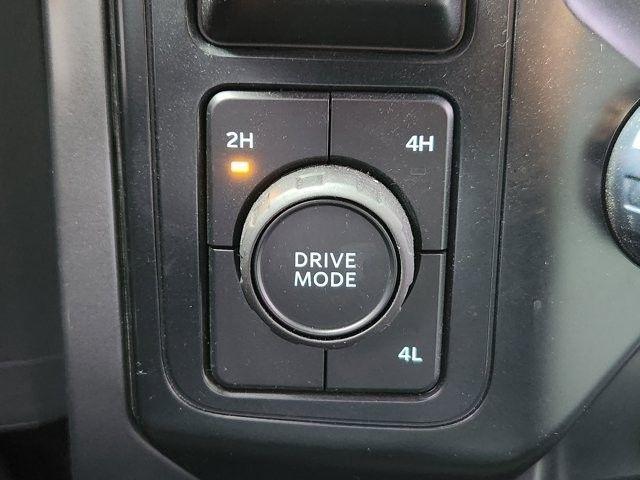 Ford F-150 XLT SuperCrew 4WD 2025