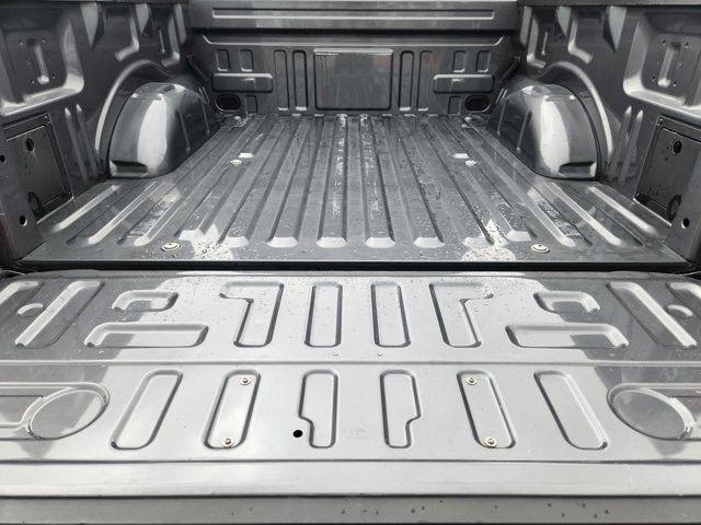 Ford F-150 XLT SuperCrew 4WD 2025