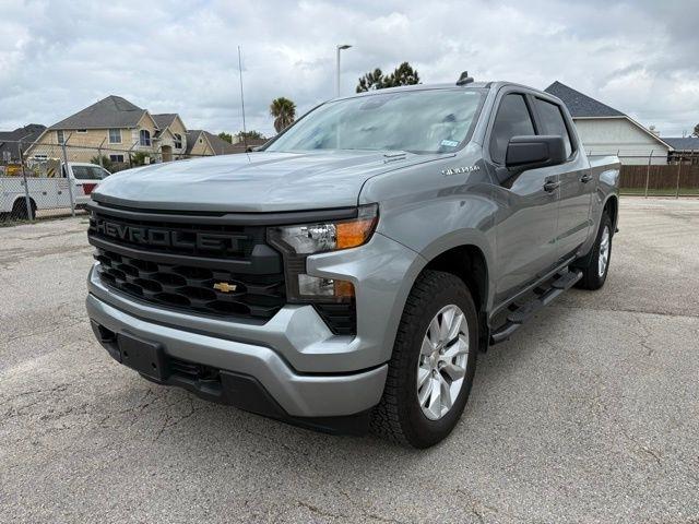 Chevrolet Silverado 1500 Custom Crew Cab 2WD 2025
