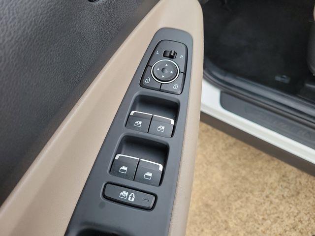 Hyundai Santa Fe SEL AWD 2023