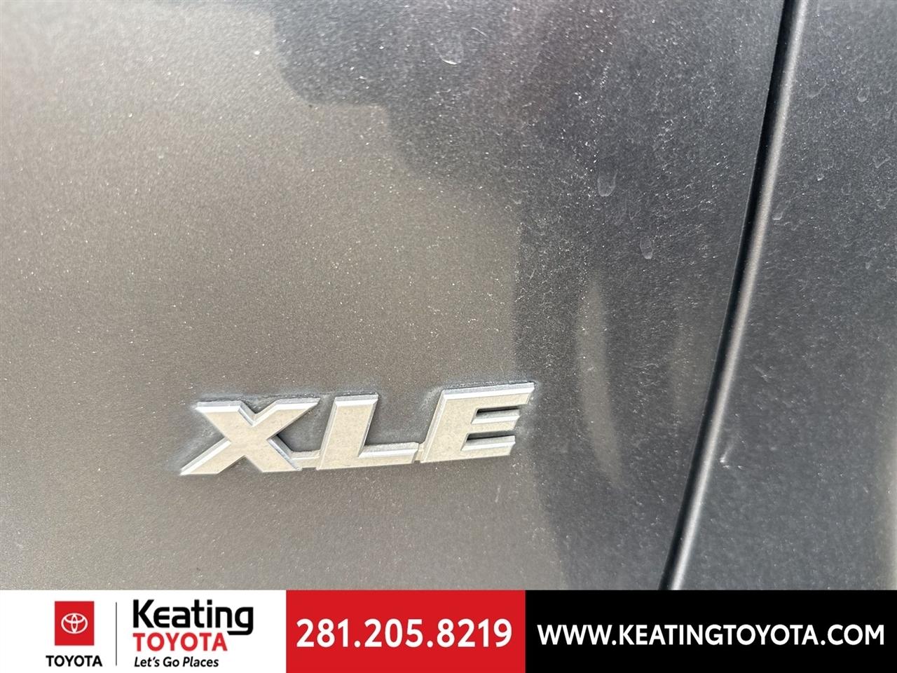 Toyota RAV4 XLE 2021