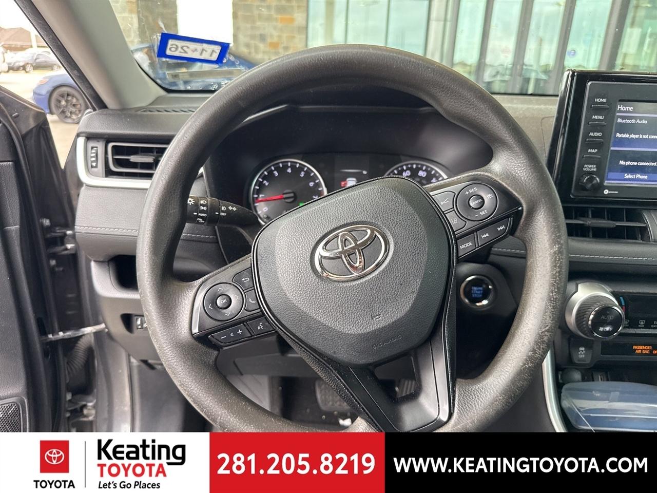 Toyota RAV4 XLE 2021