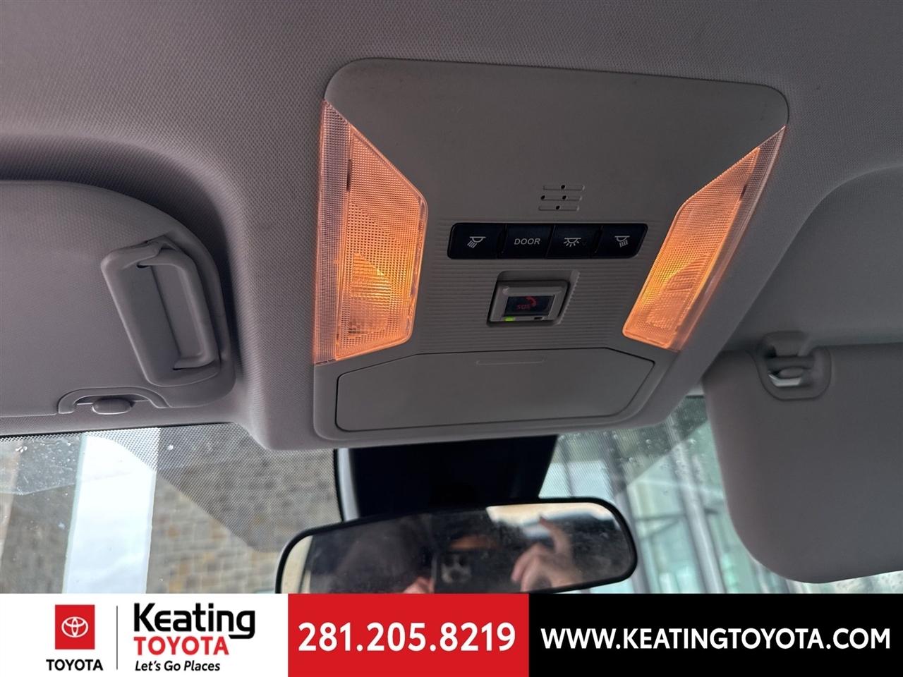 Toyota RAV4 XLE 2021