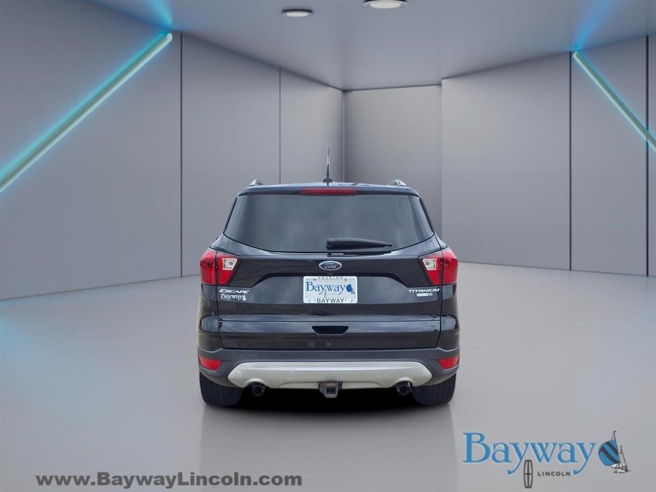 Ford Escape Titanium 4WD 2019