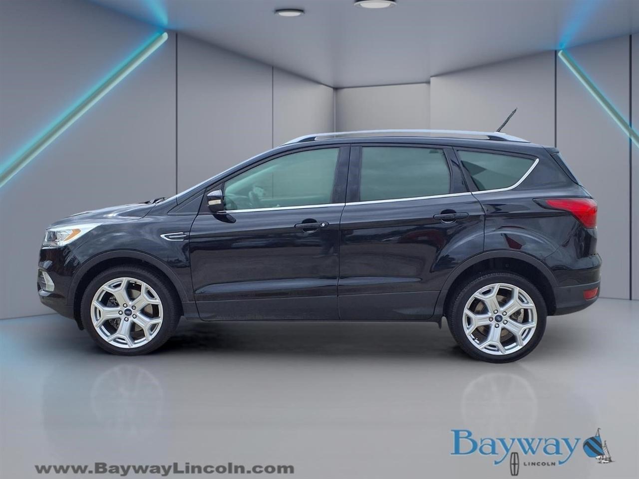 Ford Escape Titanium 4WD 2019