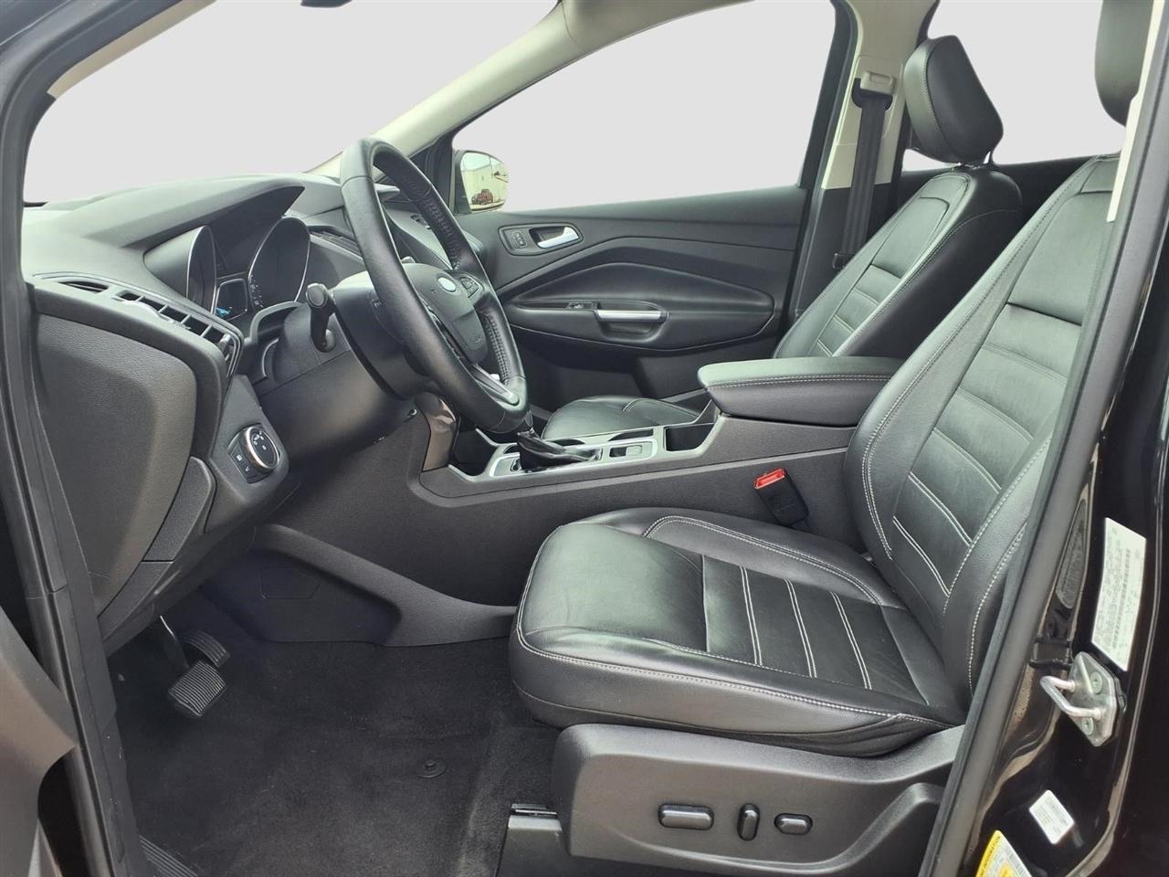 Ford Escape Titanium 4WD 2019